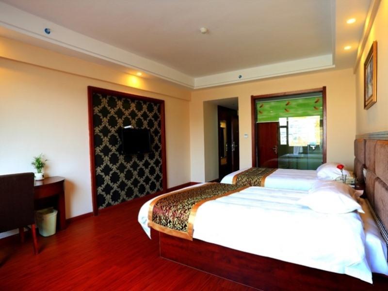 Greentree Inn Jiujiang Railway Station Business Hotel Buitenkant foto
