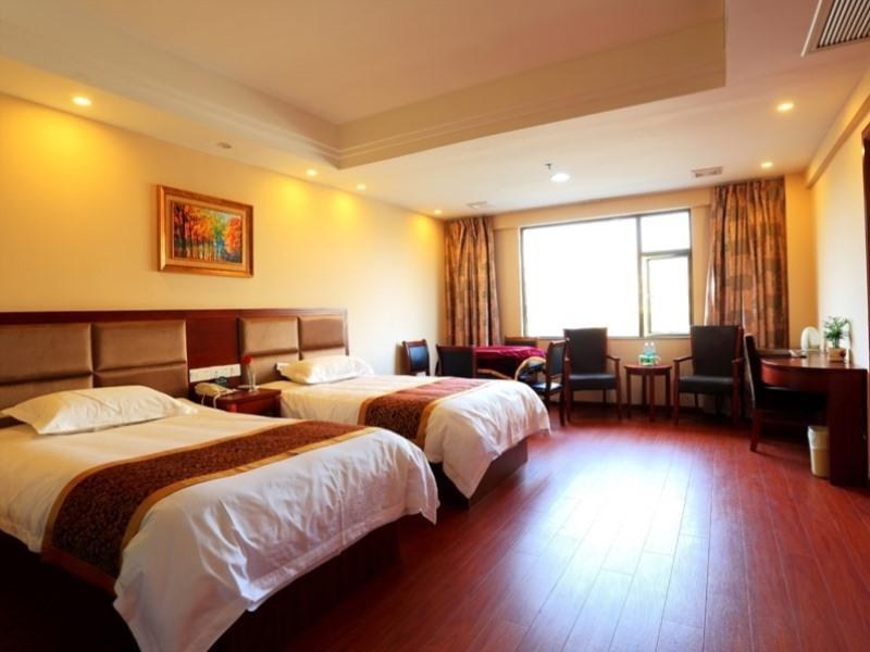 Greentree Inn Jiujiang Railway Station Business Hotel Buitenkant foto