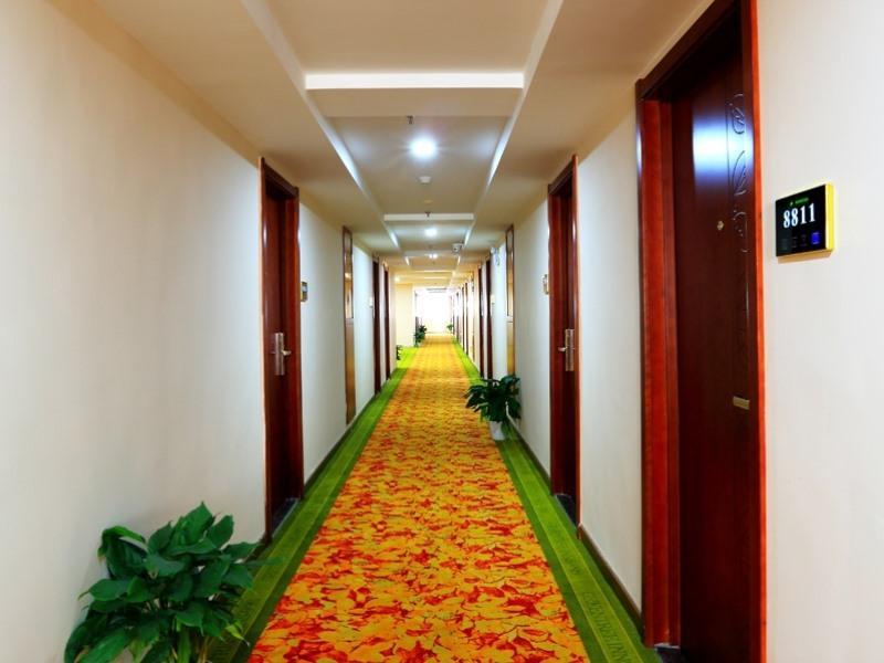 Greentree Inn Jiujiang Railway Station Business Hotel Buitenkant foto