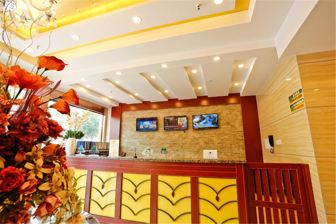 Greentree Inn Jiujiang Railway Station Business Hotel Buitenkant foto