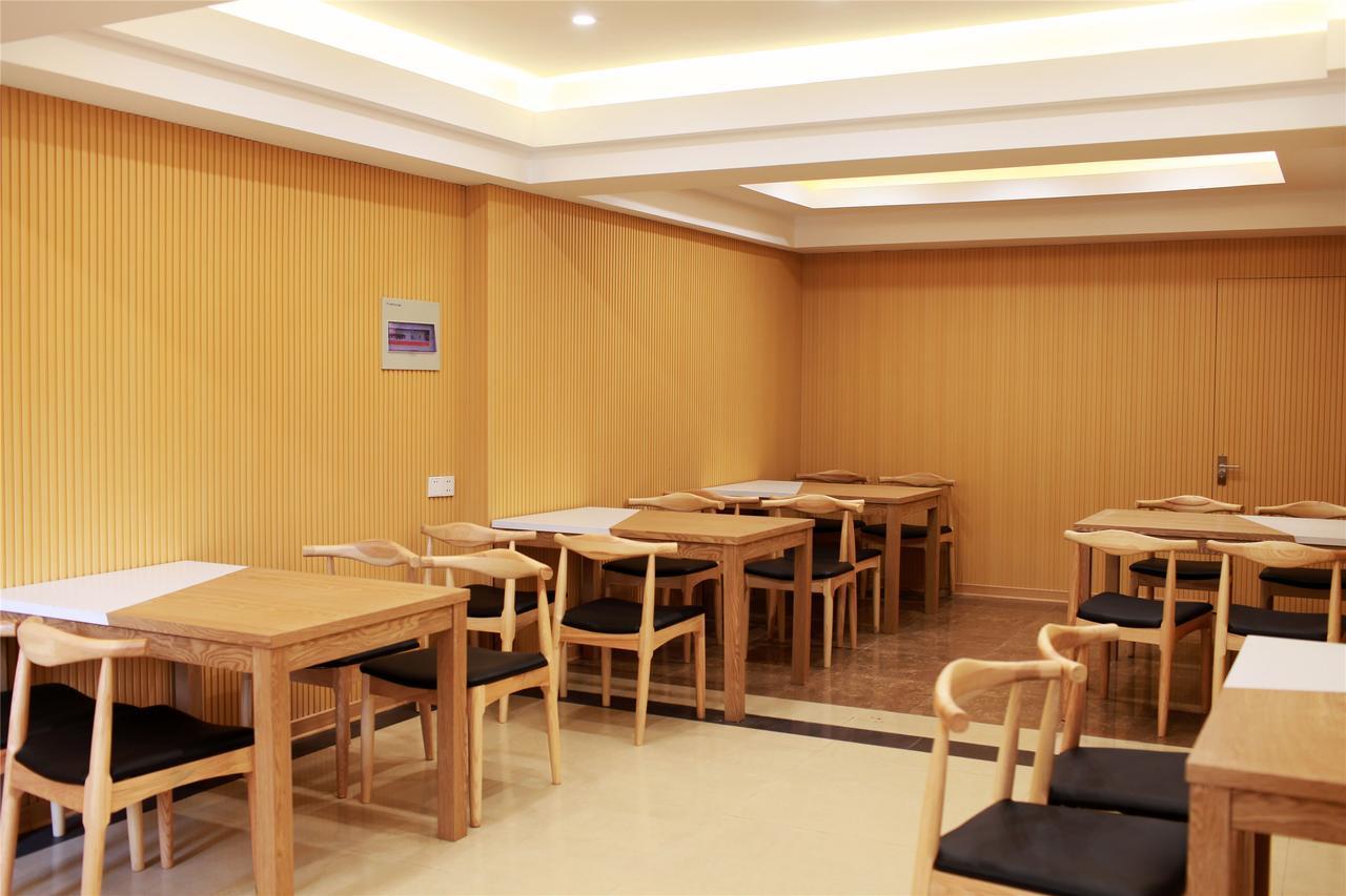 Greentree Inn Jiujiang Railway Station Business Hotel Buitenkant foto